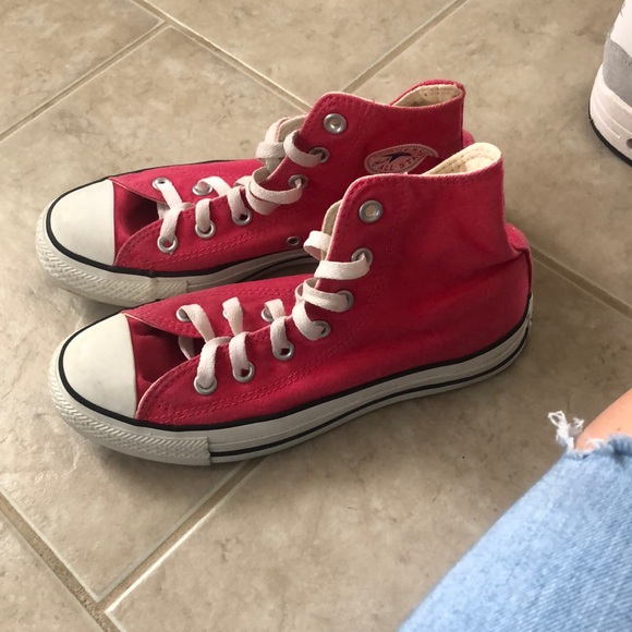 Pink high top converse - Picture 2 of 4